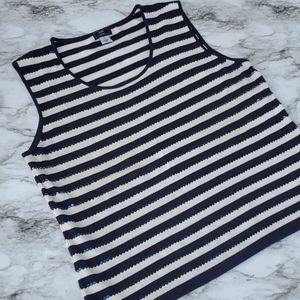 Lark Lane sweater size xl